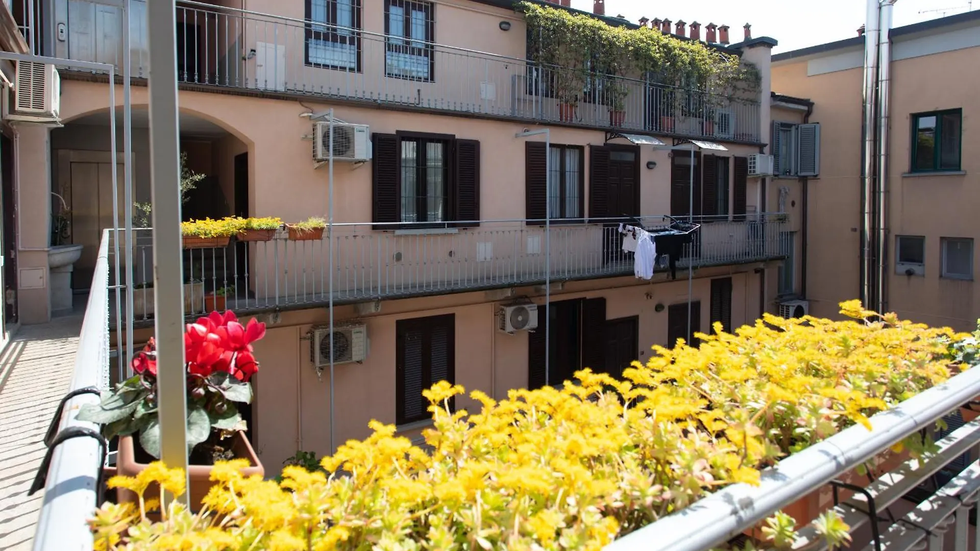 Easylife - Elite Apartments In Porta Venezia ミラノ