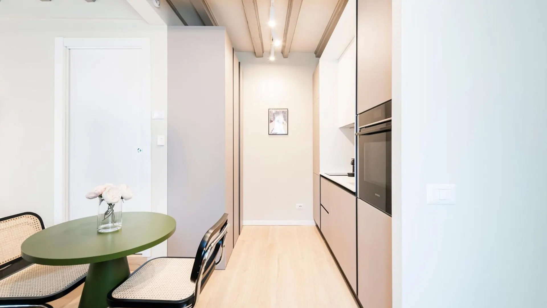 Easylife - Elite Apartments In Porta Venezia ミラノ イタリア