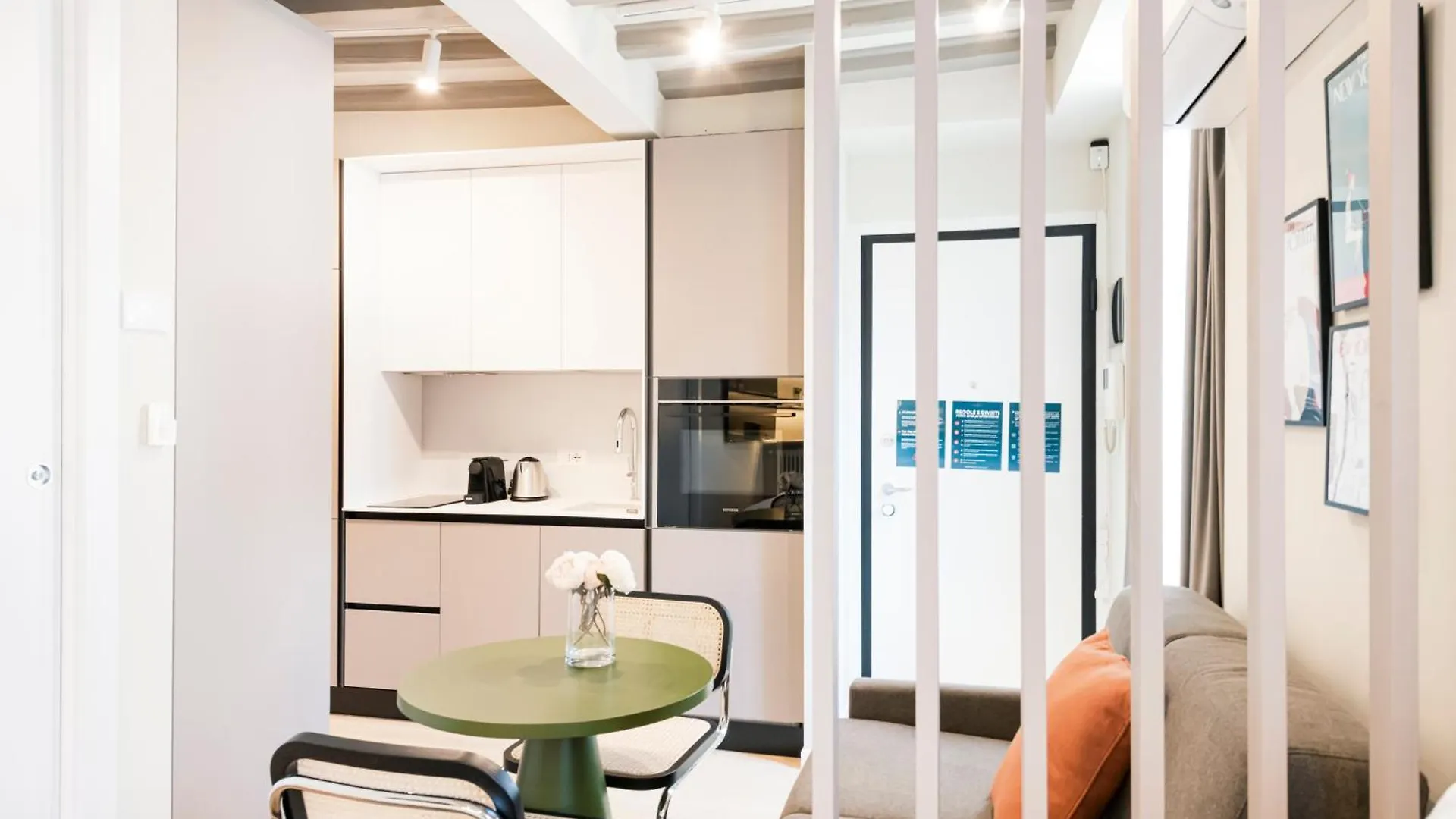 Easylife - Elite Apartments In Porta Venezia ミラノ
