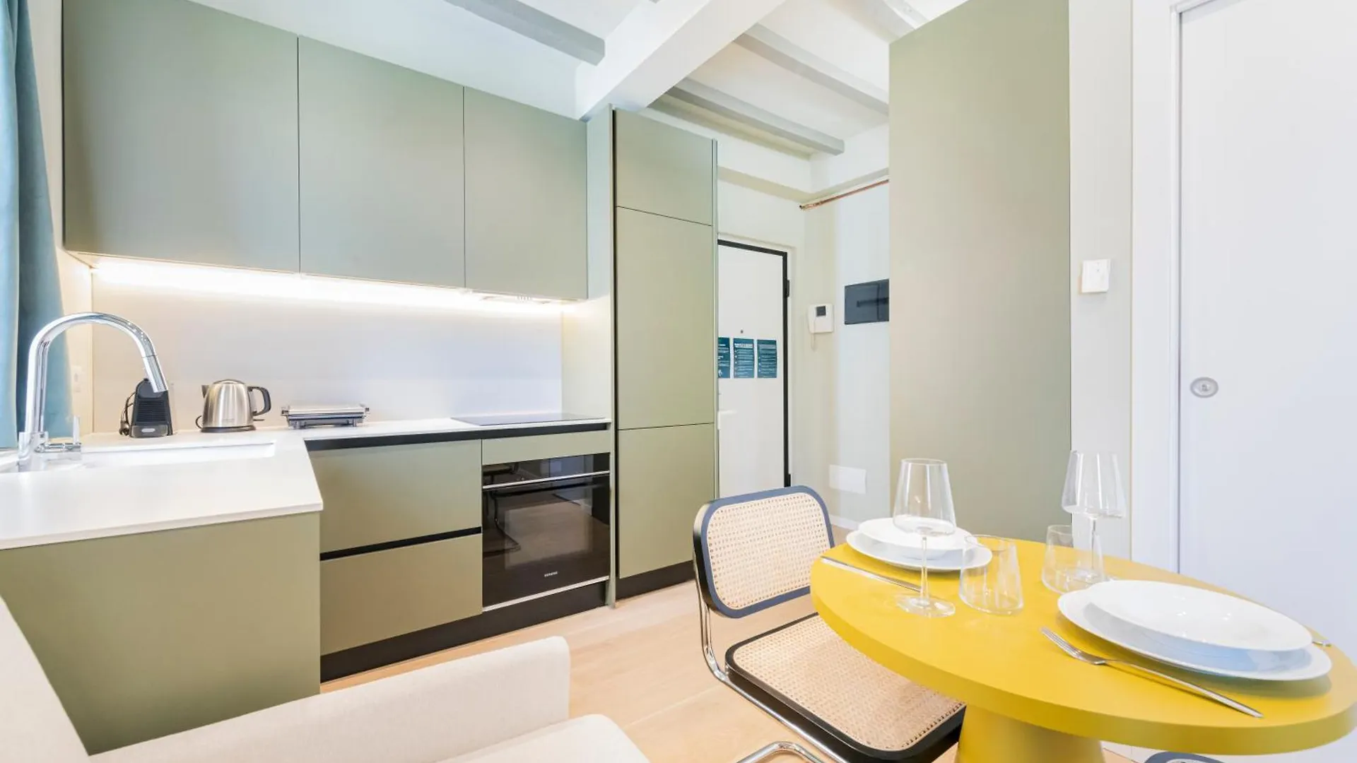 Easylife - Elite Apartments In Porta Venezia ミラノ イタリア