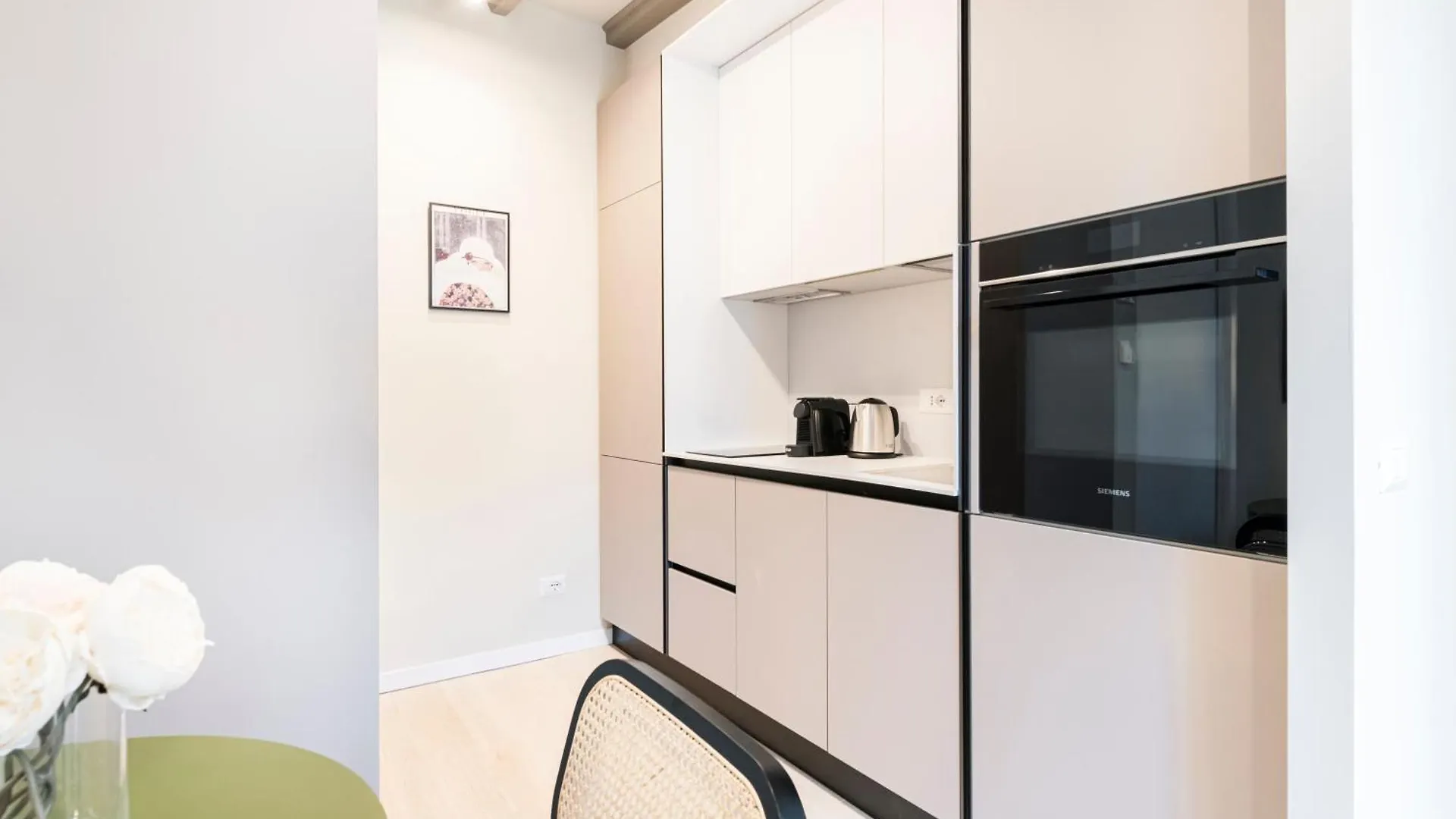 Easylife - Elite Apartments In Porta Venezia Milan