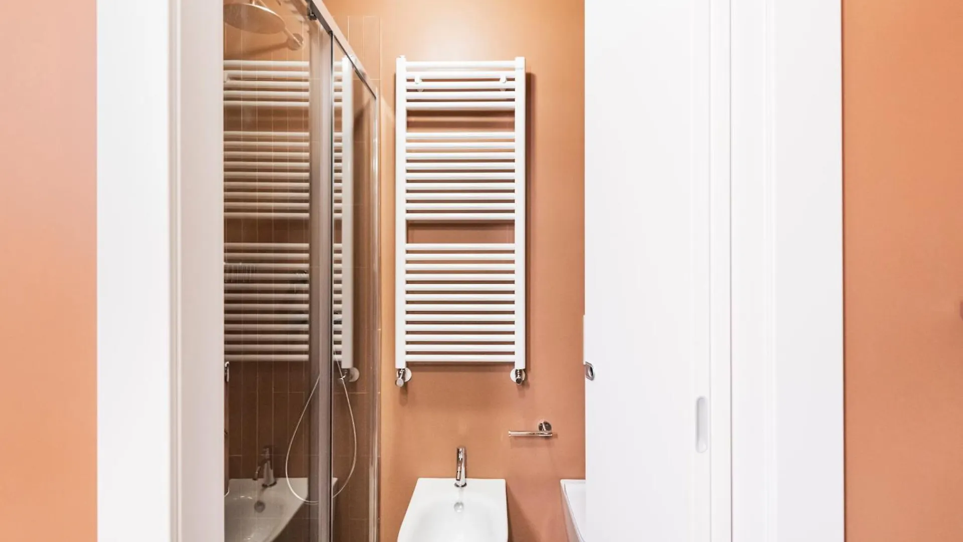 Easylife - Elite Apartments In Porta Venezia Milan 0*,  Italy